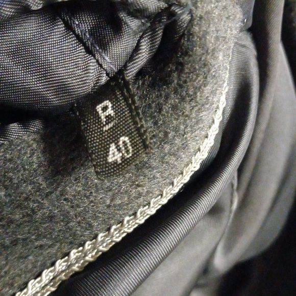 COPY - Adam Spencer wool cashmere top overcoat  40R gray buttons lining pockets… - Picture 16 of 16